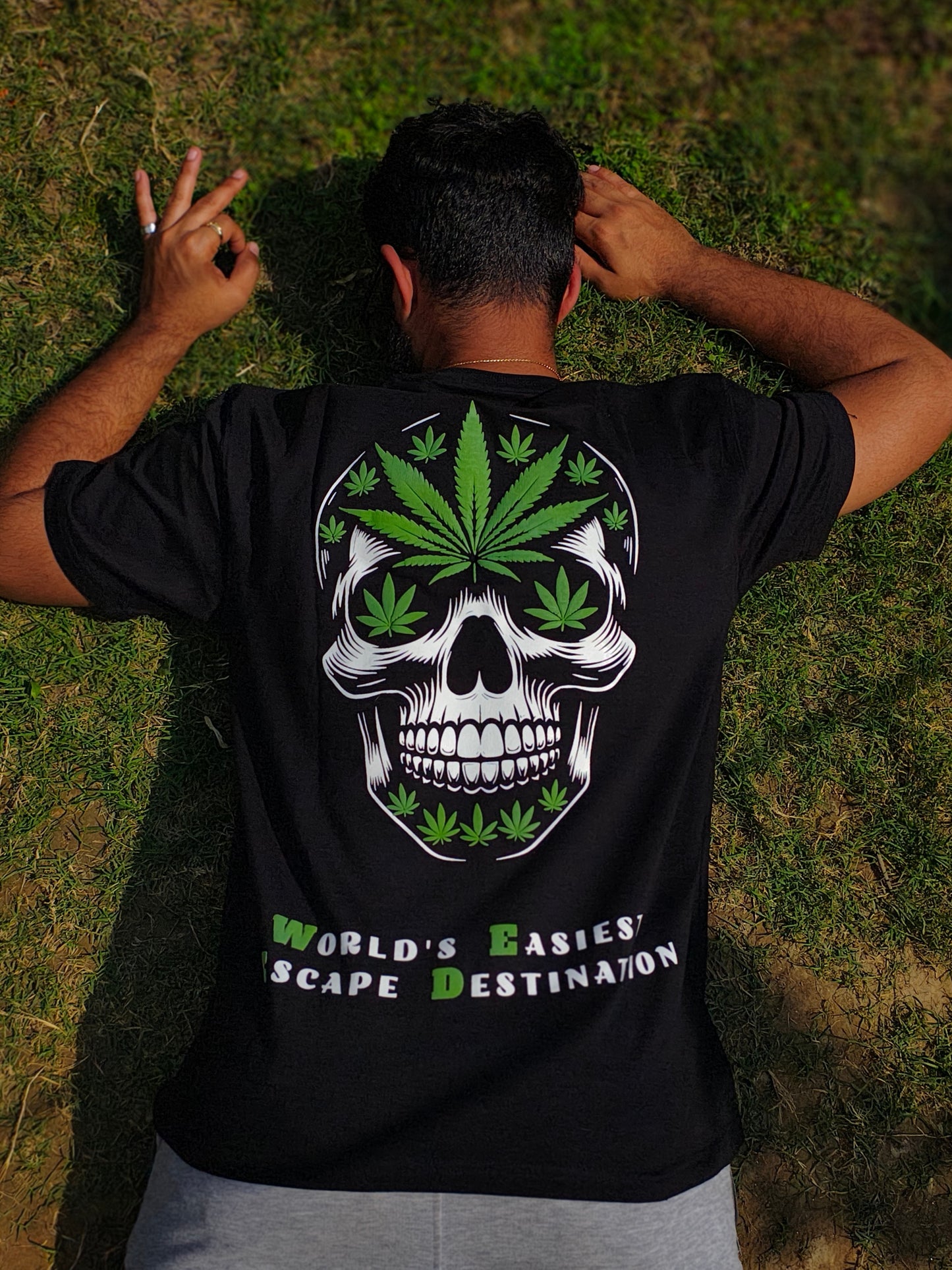 MARIJUANA SKULL - Oversized T-shirt
